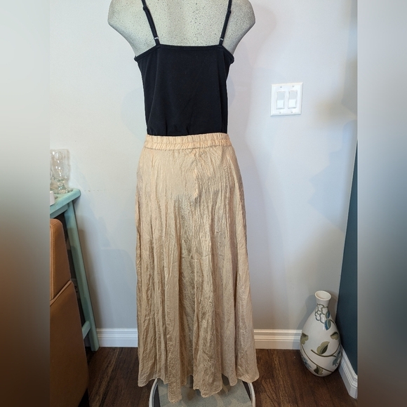 Vintage WinterSilks 100% silk full Maxi skirt Gold Size XL - Picture 6 of 12